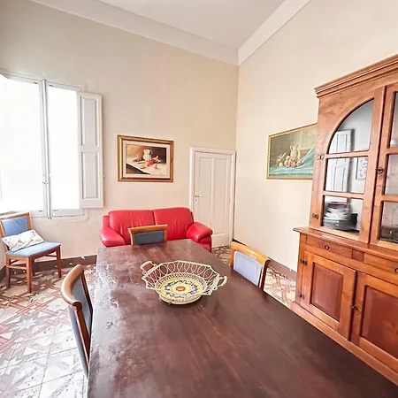 Residenza Del Conte * غالّيبولي