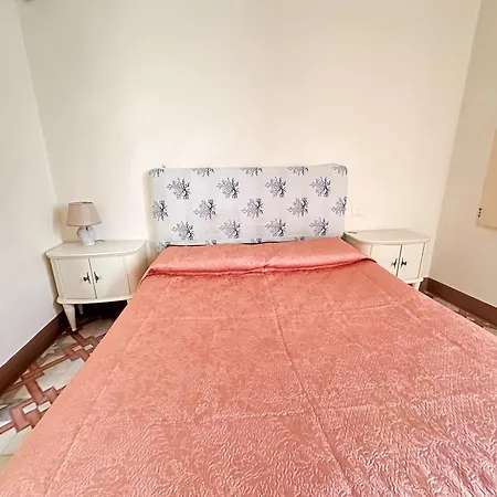 Residenza Del Conte * غالّيبولي